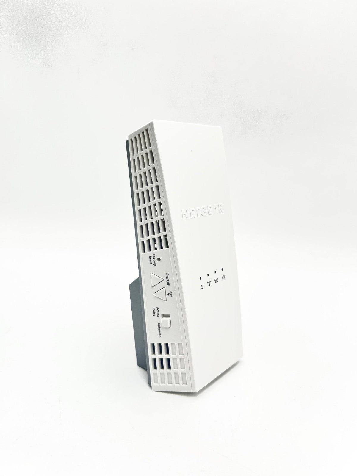 NETGEAR WiFi Mesh Range Extender (EX6400) - Add up to 2,100 sq. ft., 35 Devices
