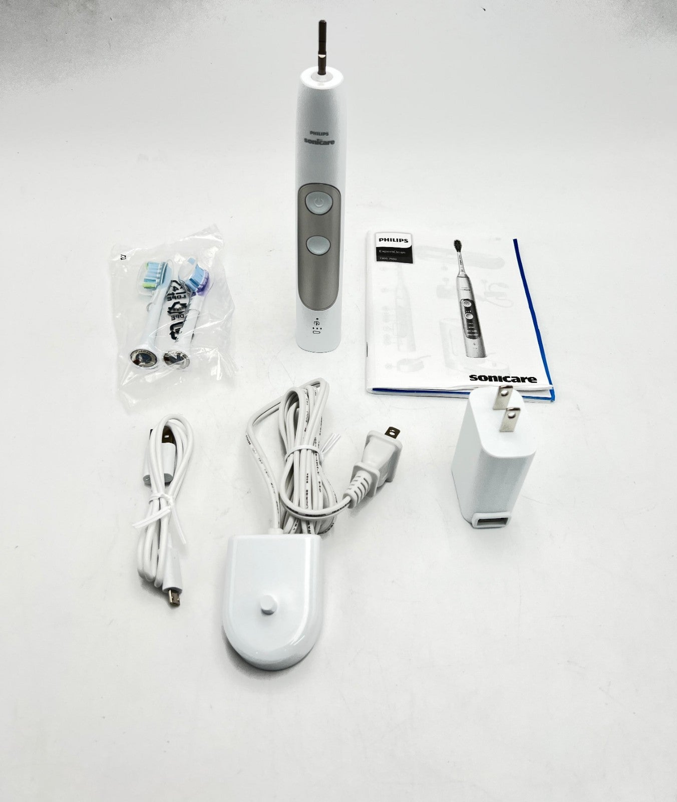 Philips ExpertClean 7500 white Rechargeable Electric Toothbrush - (HX9690/05)