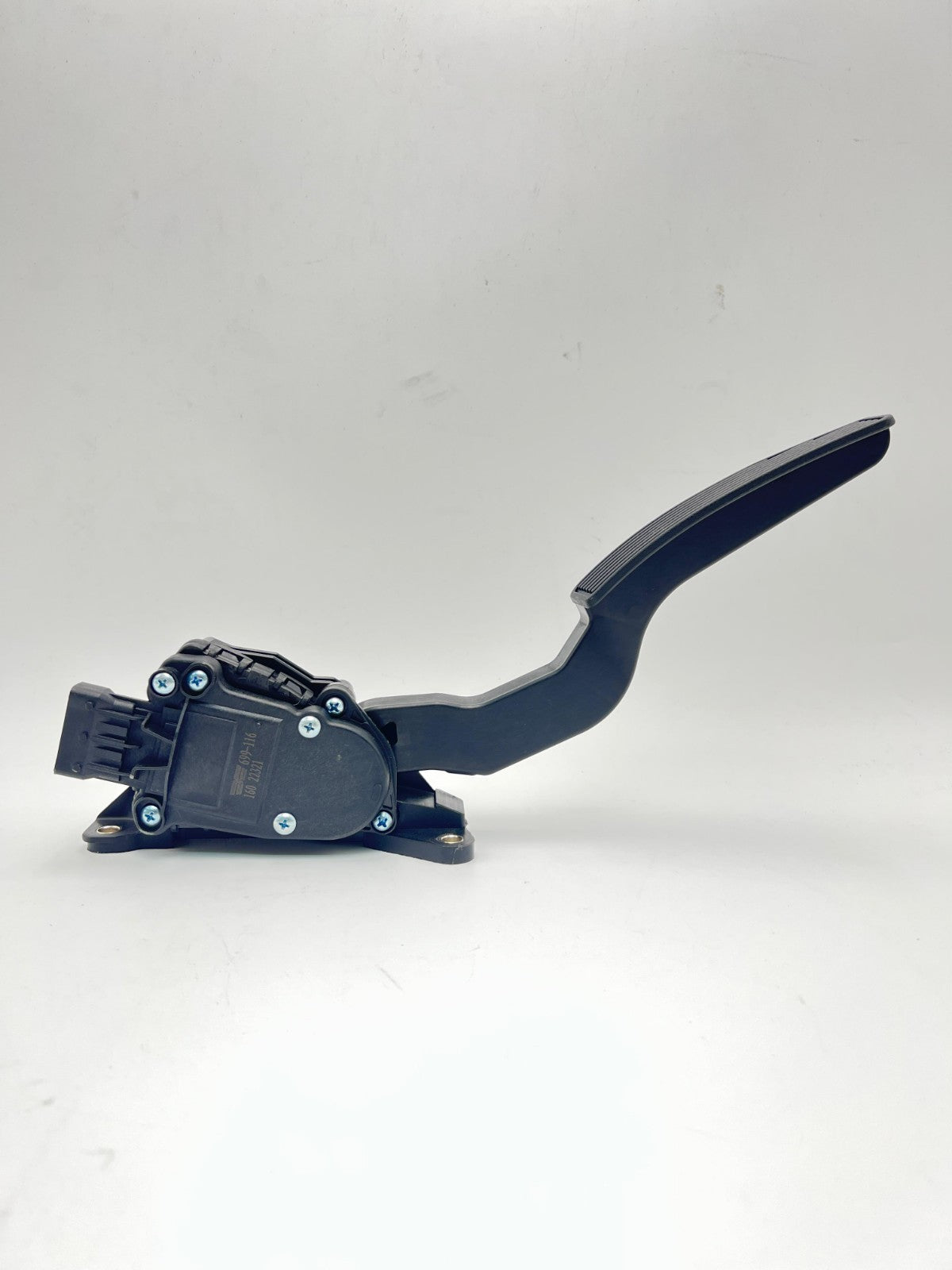 Accelerator Pedal Dorman 699-119
