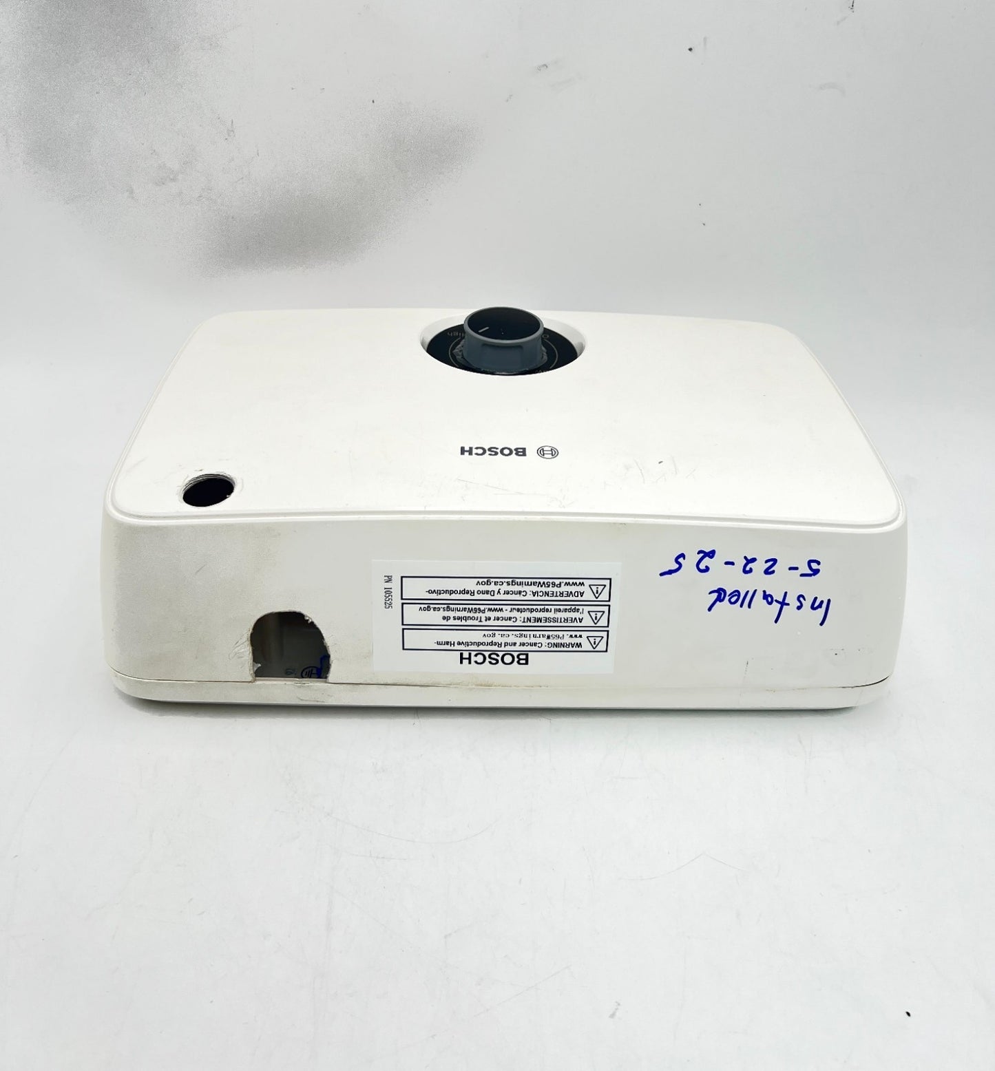 Bosch Thermotechnology Tronic 4000 C Electric Tankless Water Heater | White-Used