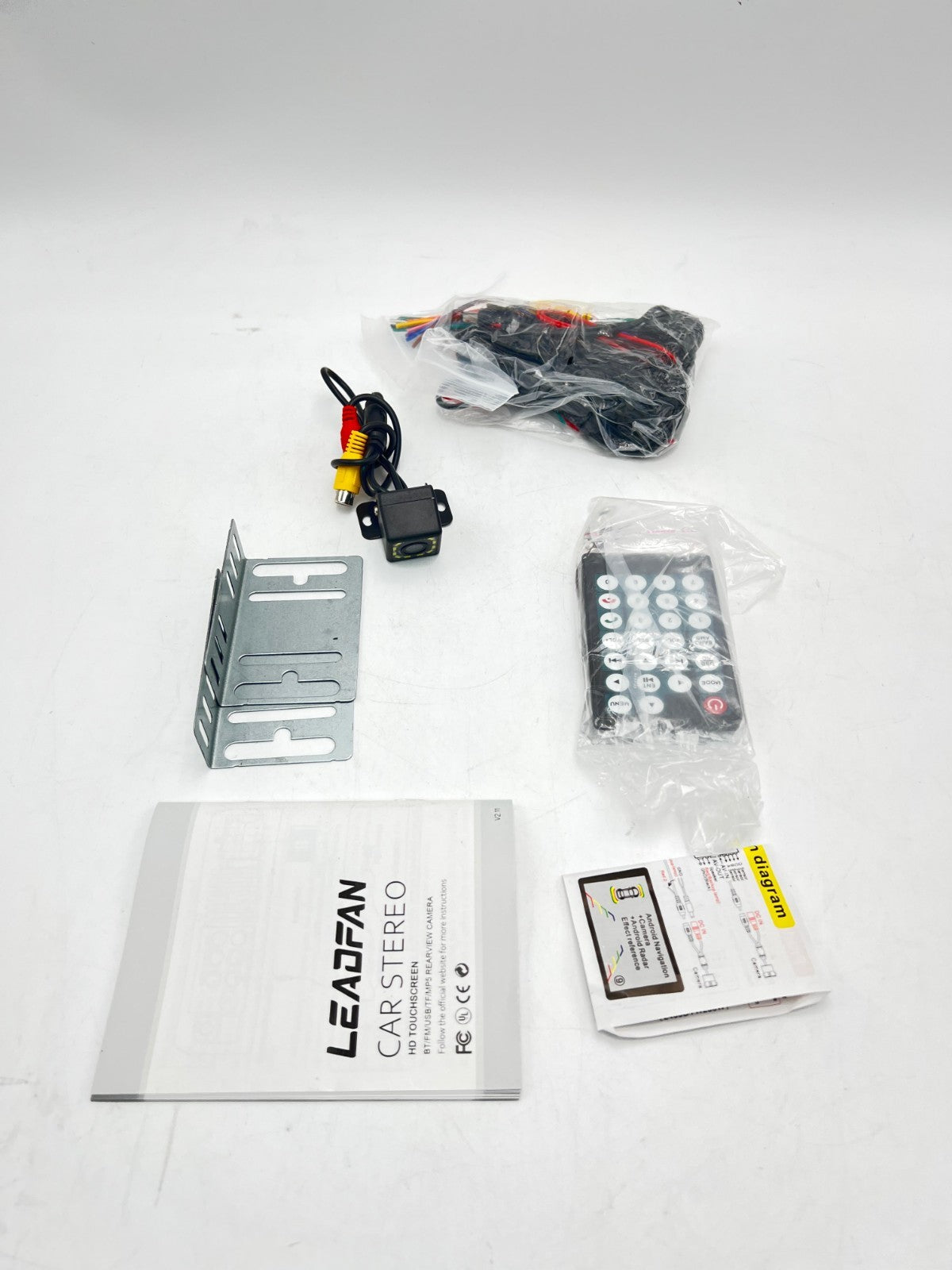 Leadfan Car Stereo / Car Multimedia Playe MP5&RADIO Receiver
