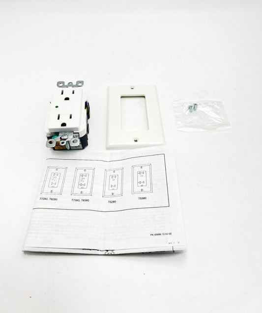 Leviton 15 Amp, 125 Volt, Decora Plus Duplex Surge Suppressor Receptacle, Straig