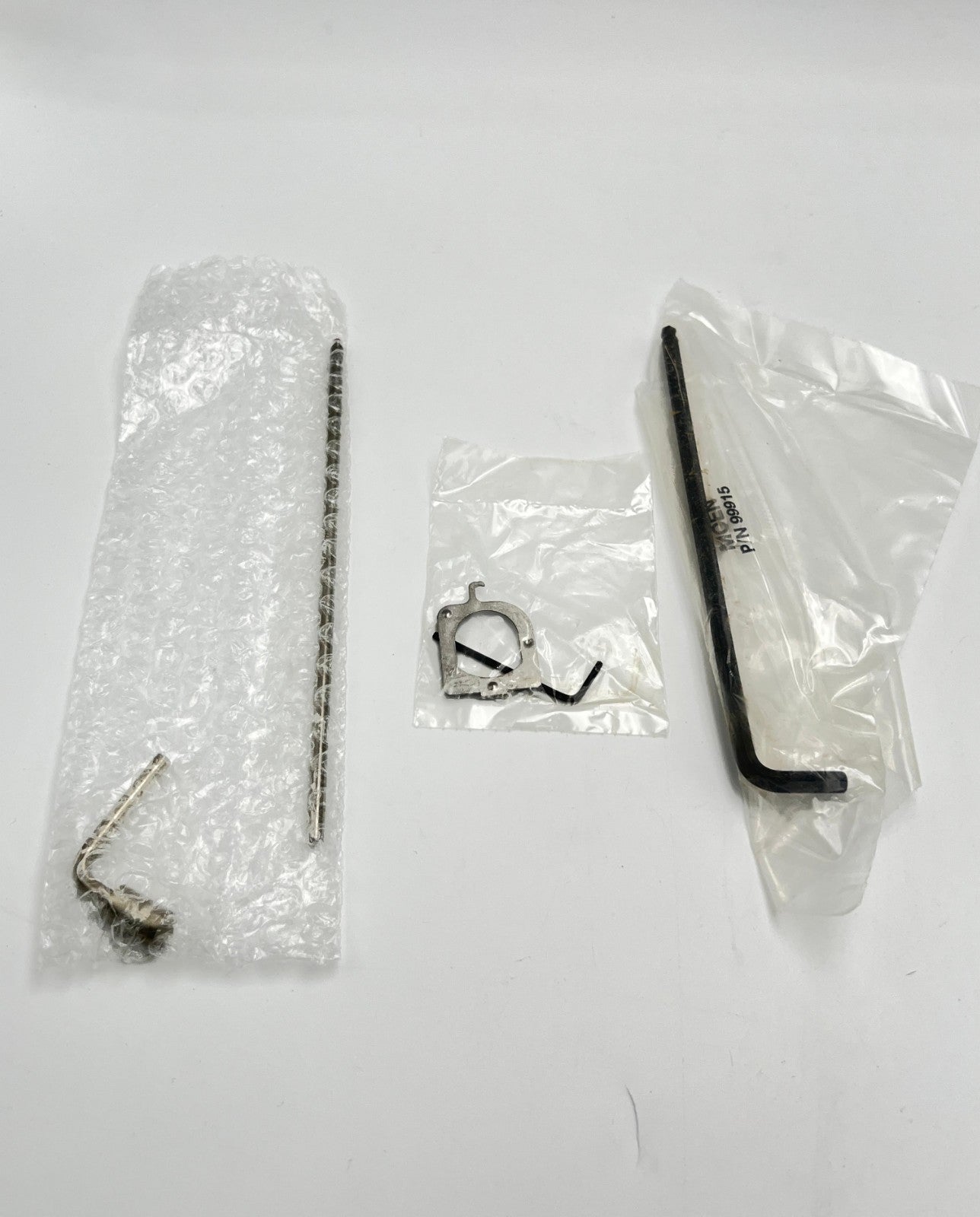 MOEN FAUCET T6708 CHROME WITH 69000  2 HANDEL WIDESPREAD LAVATORY VALVE