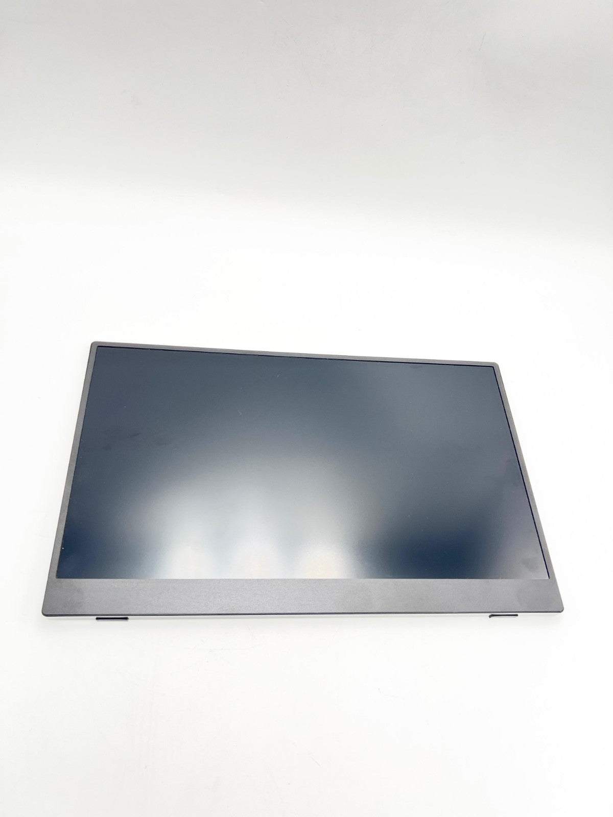 PTABLE MONITOR 15.6 INCH, IPS PANEL, HDMI, USB-C, SURROUND SPEAKERS,SUPPORT MULT