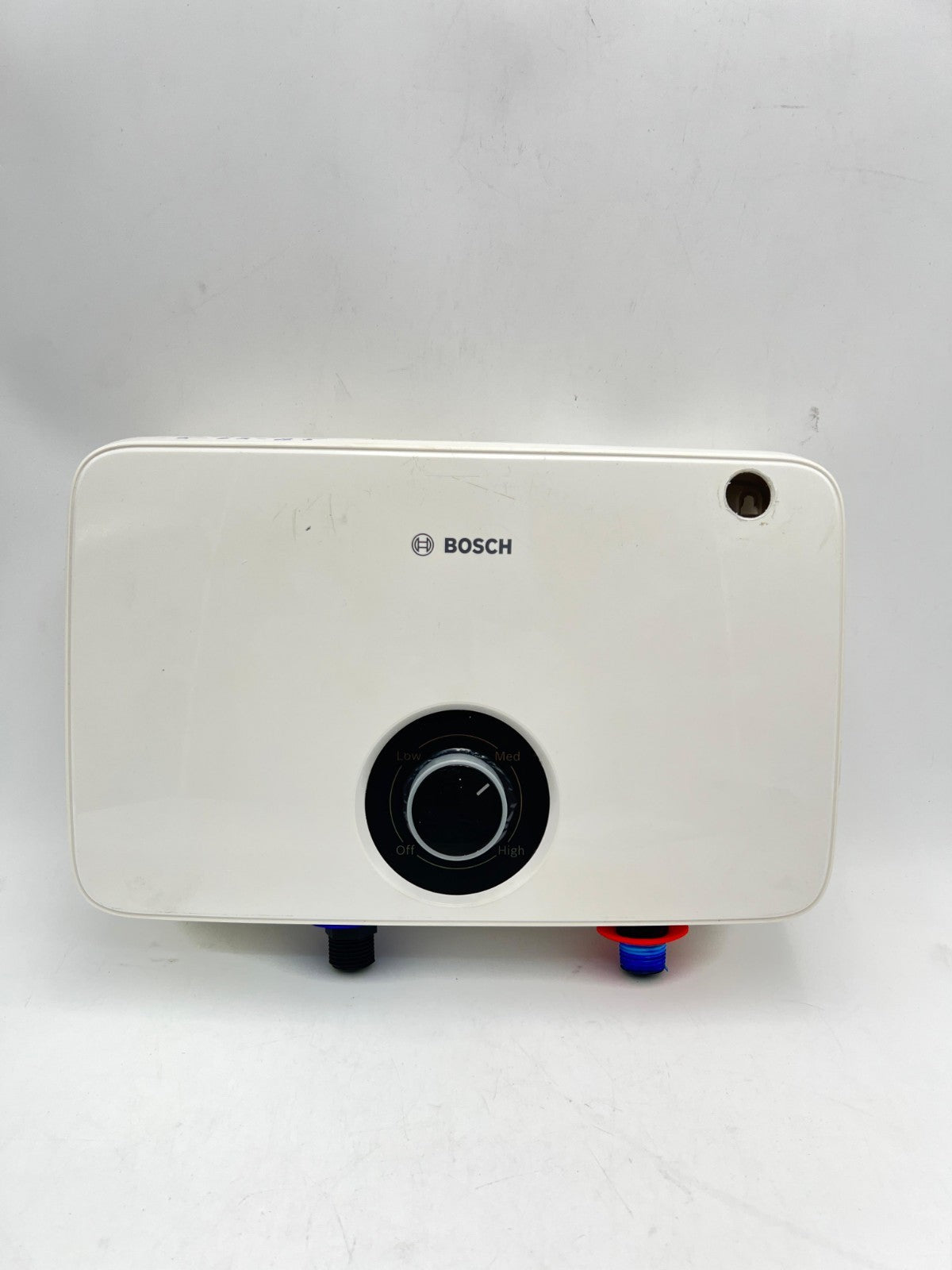 Bosch Thermotechnology Tronic 4000 C Electric Tankless Water Heater | White-Used