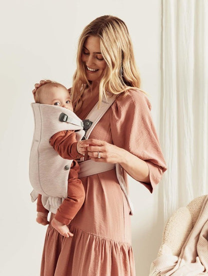 BabyBjörn Baby Carrier Mini, Light Beige | Newborn Carrier (7-25 lbs), Ergonomic