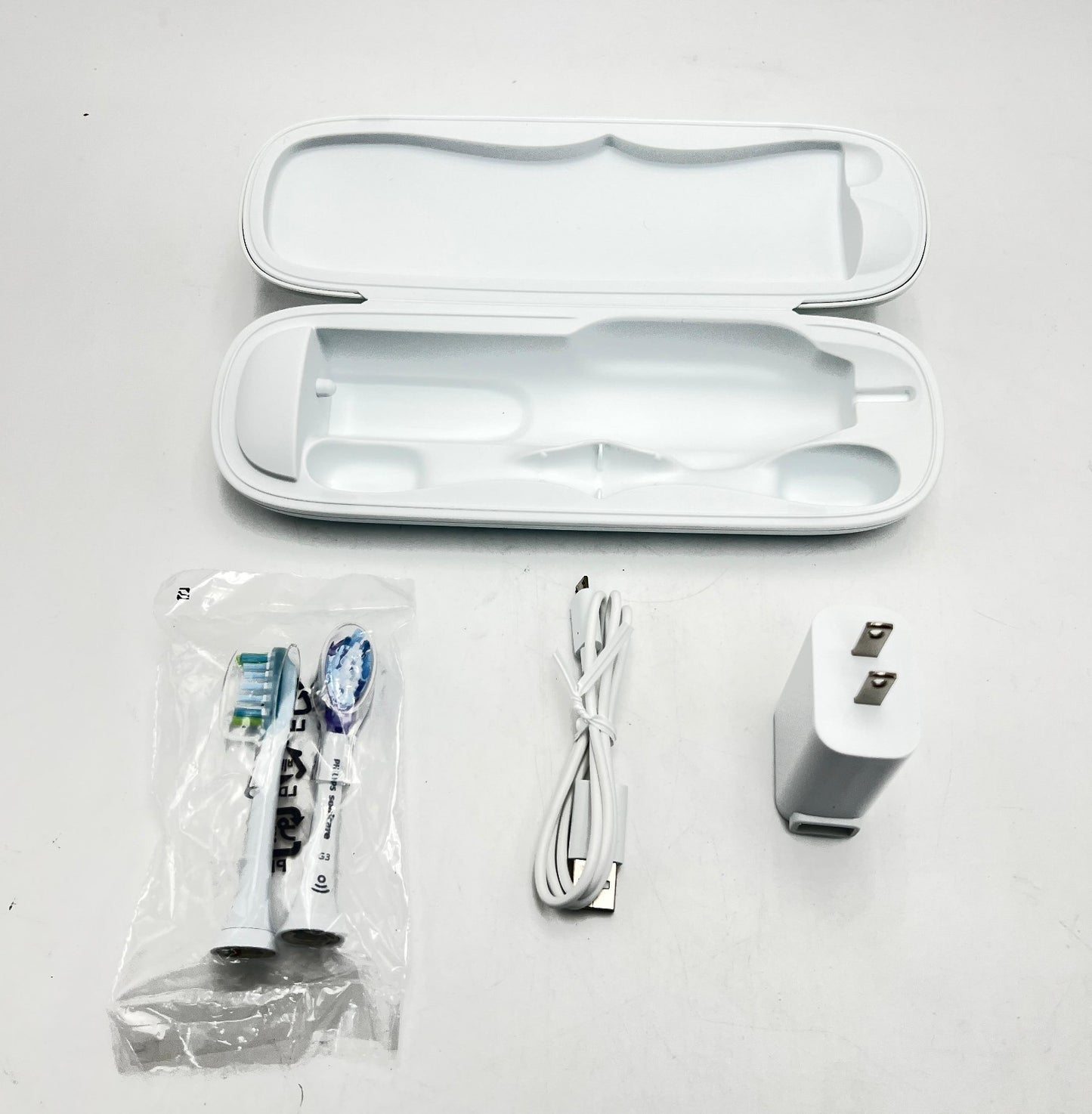 Philips ExpertClean 7500 white Rechargeable Electric Toothbrush - (HX9690/05)