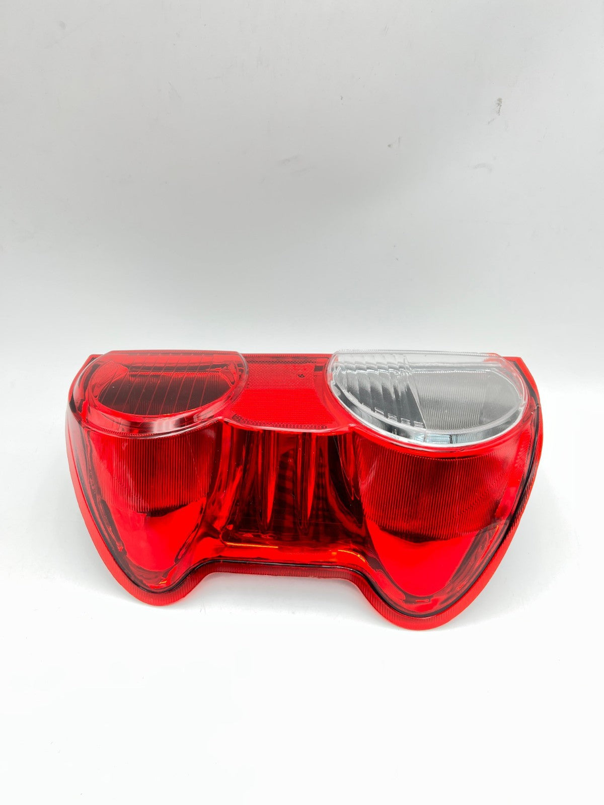 "26550 JX00A, Rear Tail Light, Right Side Brake Stop Lamp, Fit for Nissan NV200