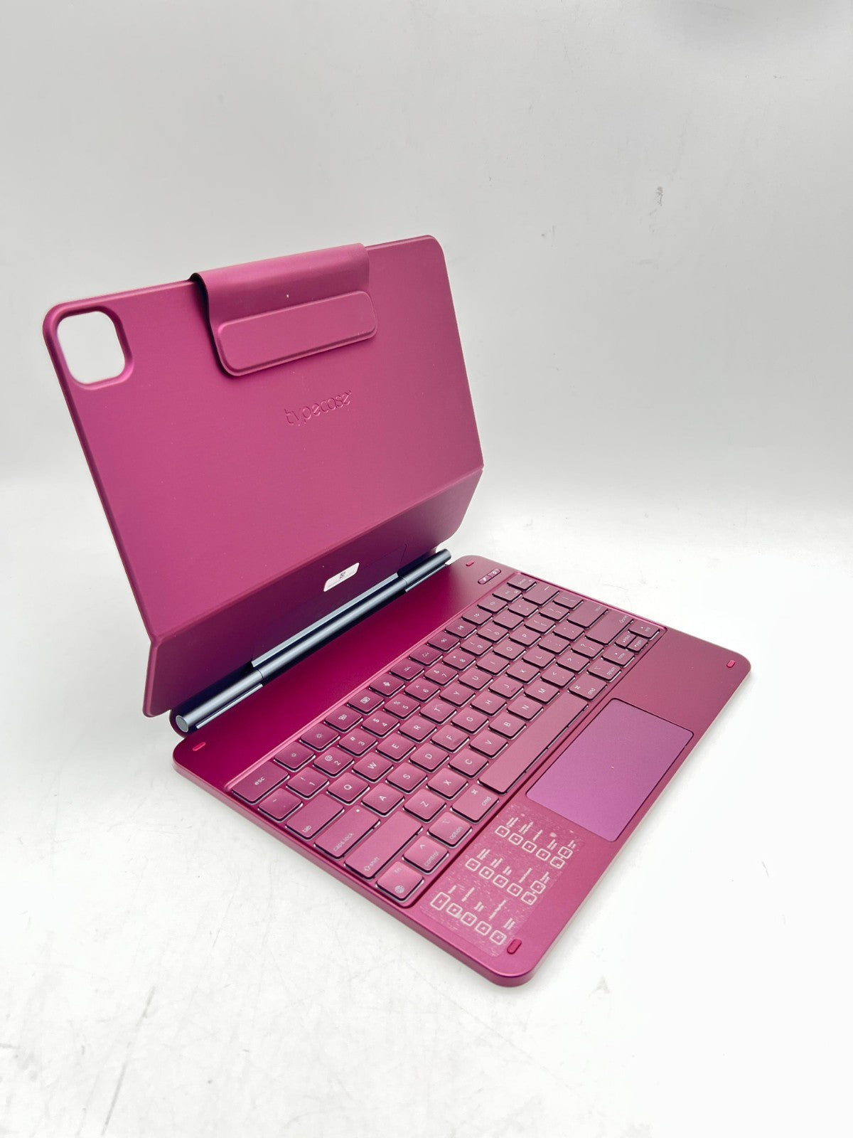 typecase Edge Keyboard Case for iPad Air 13-inch(M3/M2, 2025/2024) & iPad Pro 12