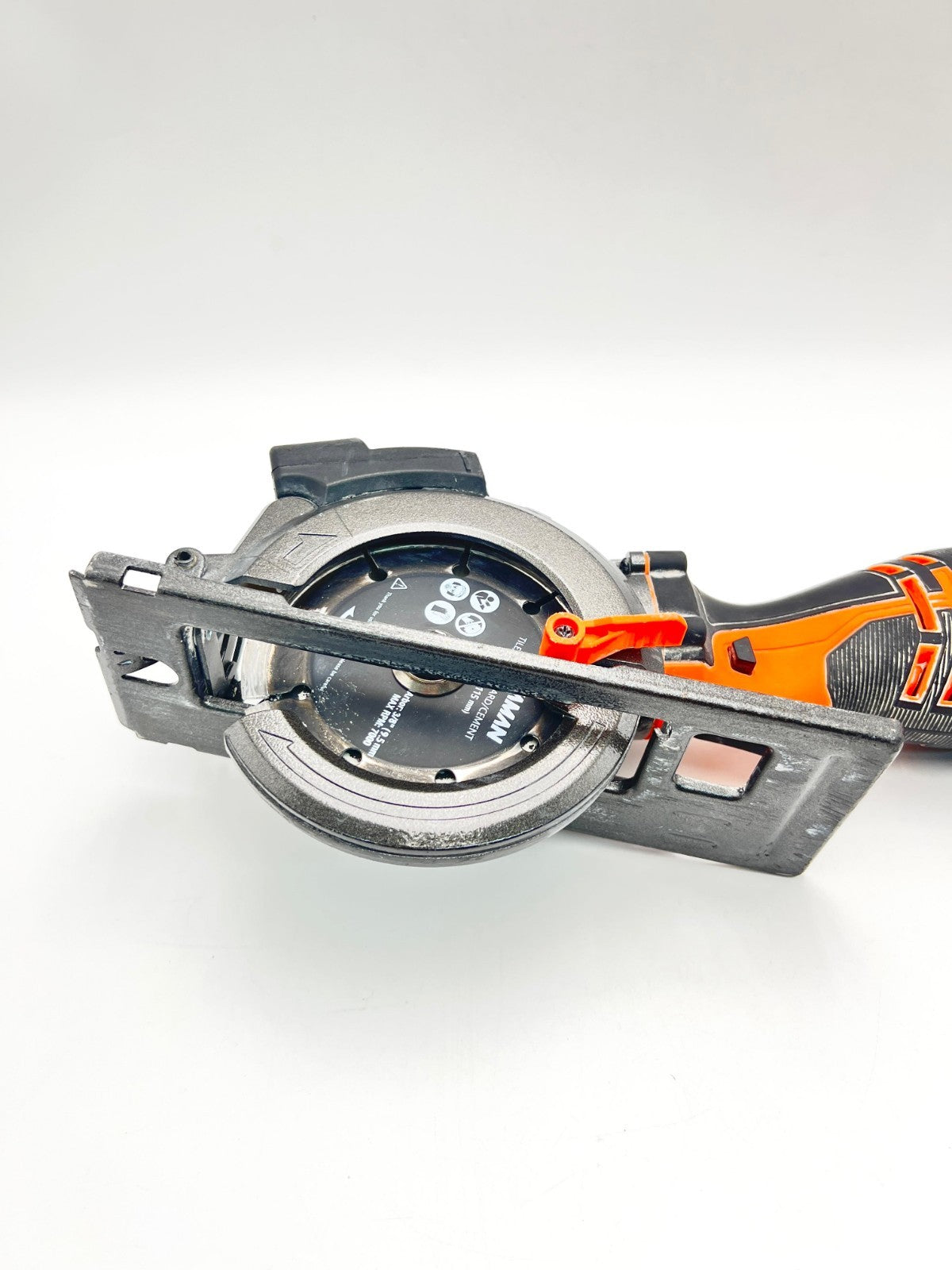 DOVAMAN Circular Saw, 5.8A 4-1/2" Circular Saw w/Laser, Metal Auxiliary Handle