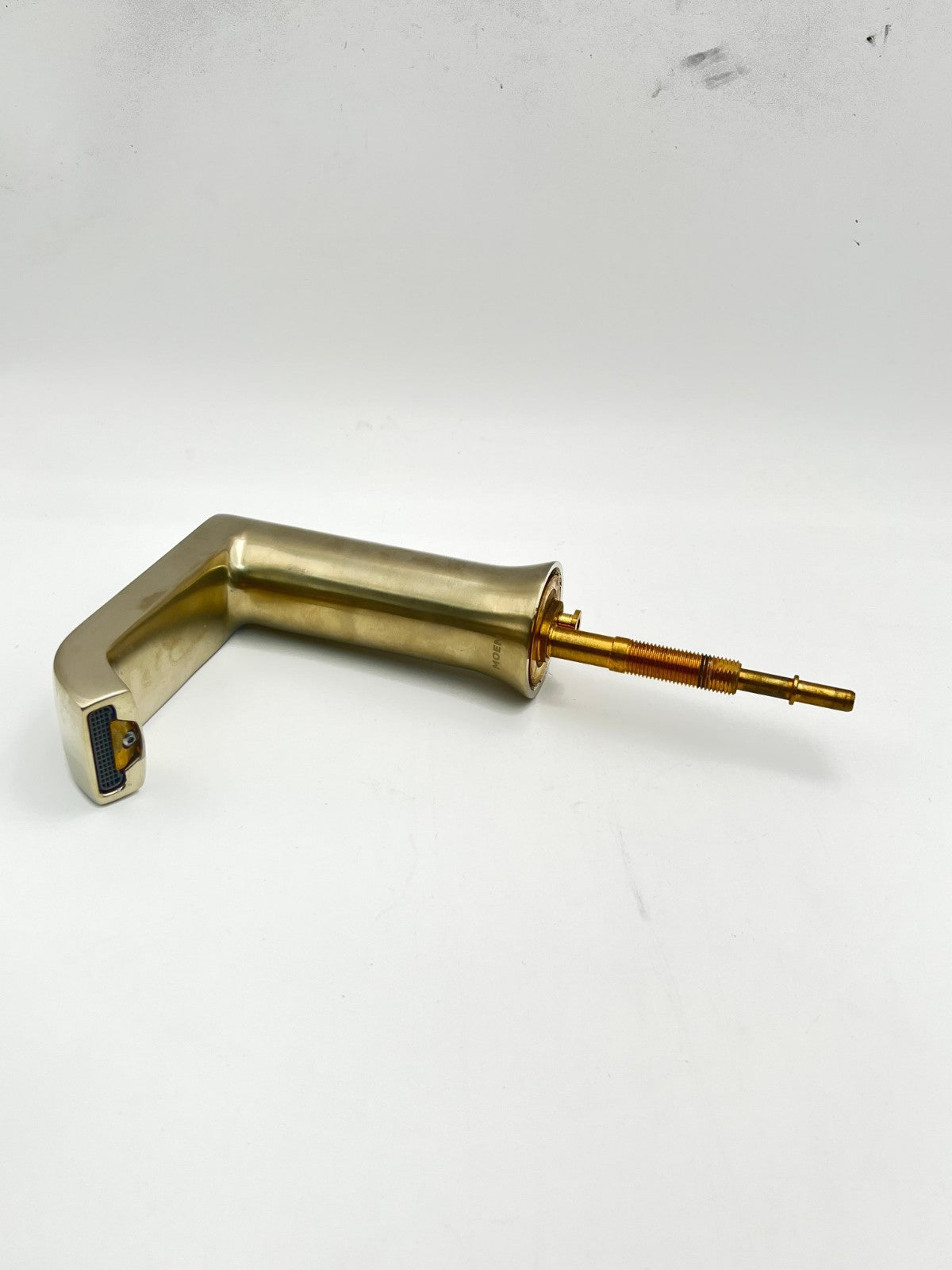 MOEN FAUCET T6708 CHROME WITH 69000  2 HANDEL WIDESPREAD LAVATORY VALVE