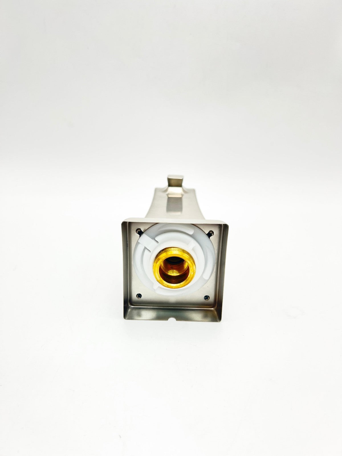 DELTA BN BATHTUB SPOUT ( THAT'S THE ONLY PART WE HAVE )