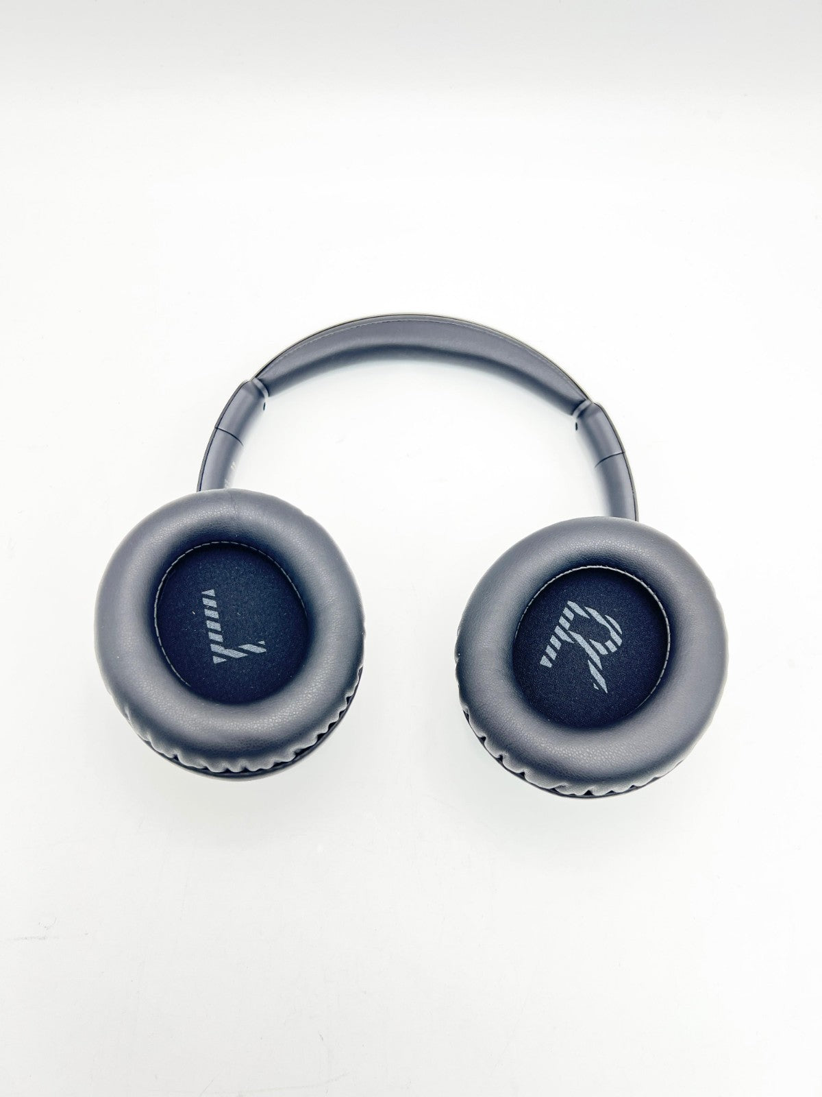 LEVN Bluetooth Wireless TV Headphones Watching Wireless Seniors BLACK NEW