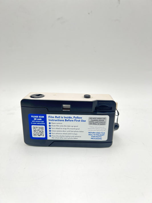 Reusable 35mm Camera With Flash - Focus - Onn. Fixed Focus- 27 Exposures