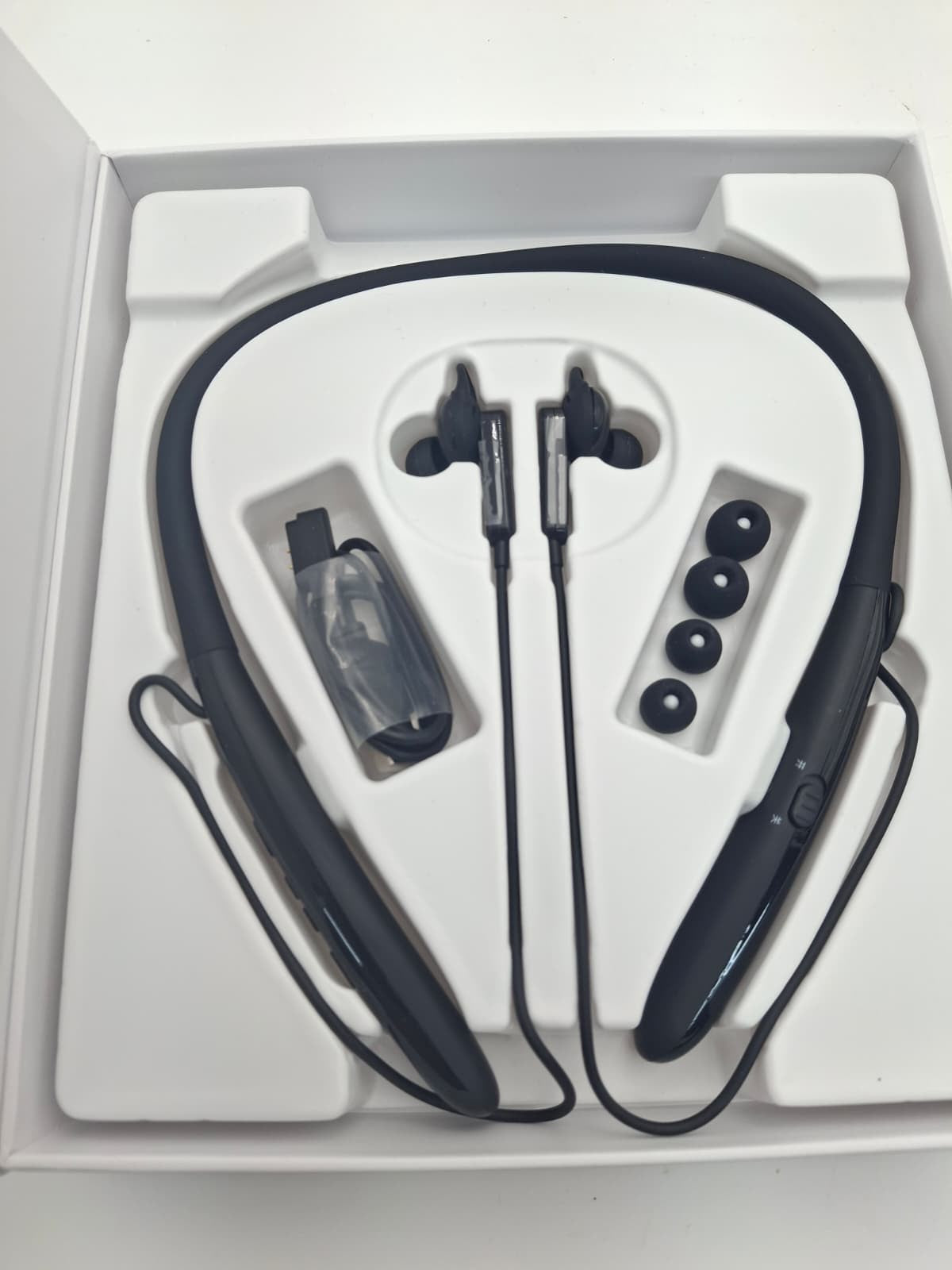 Body-worn Hearing Aid CH-F306  for Seniors Rechargeable with Noise Canceling