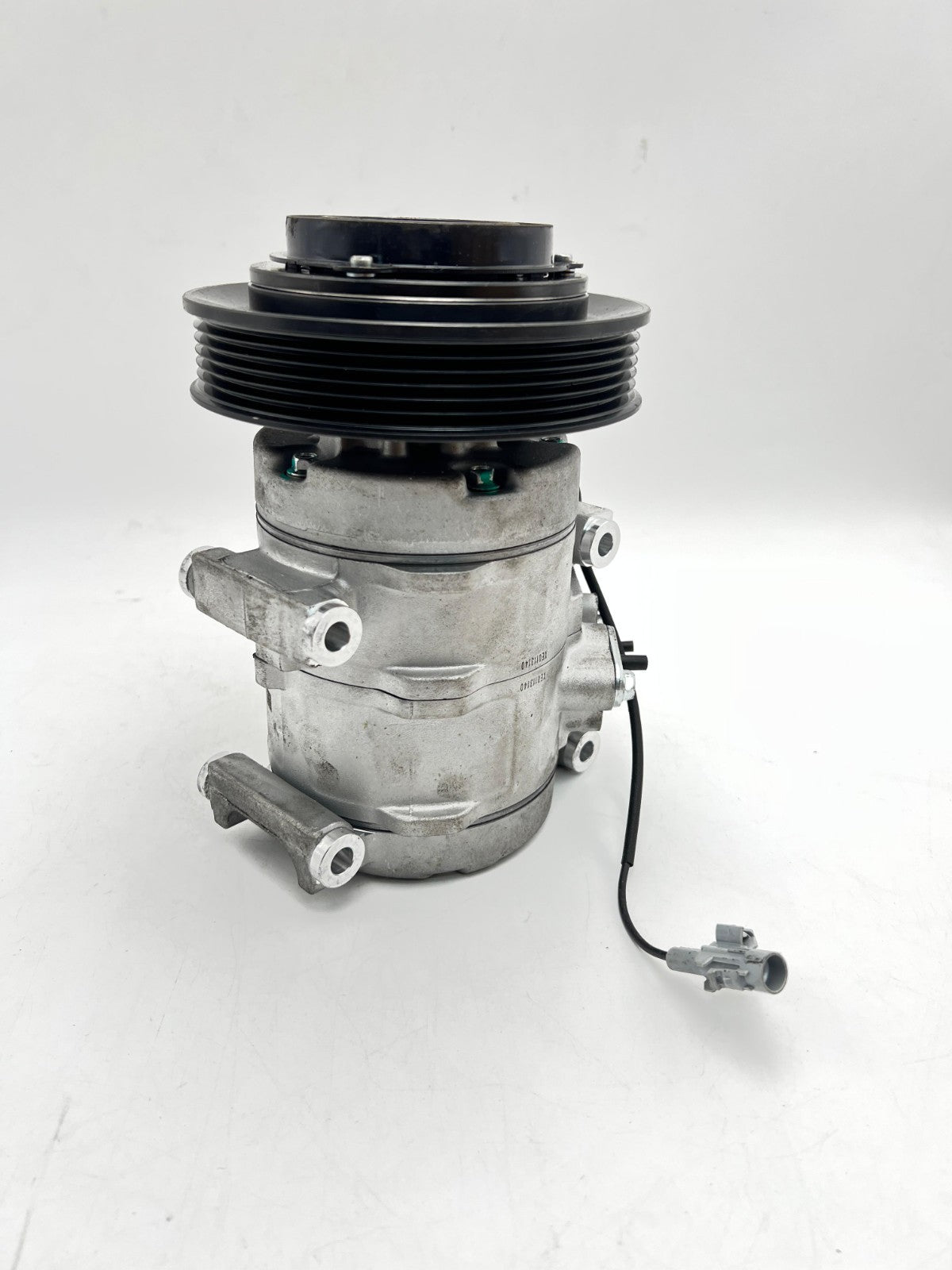 A/C Compressor-New Compressor with Clutch DENSO fits 2004 Toyota Sienna 3.3L-V6