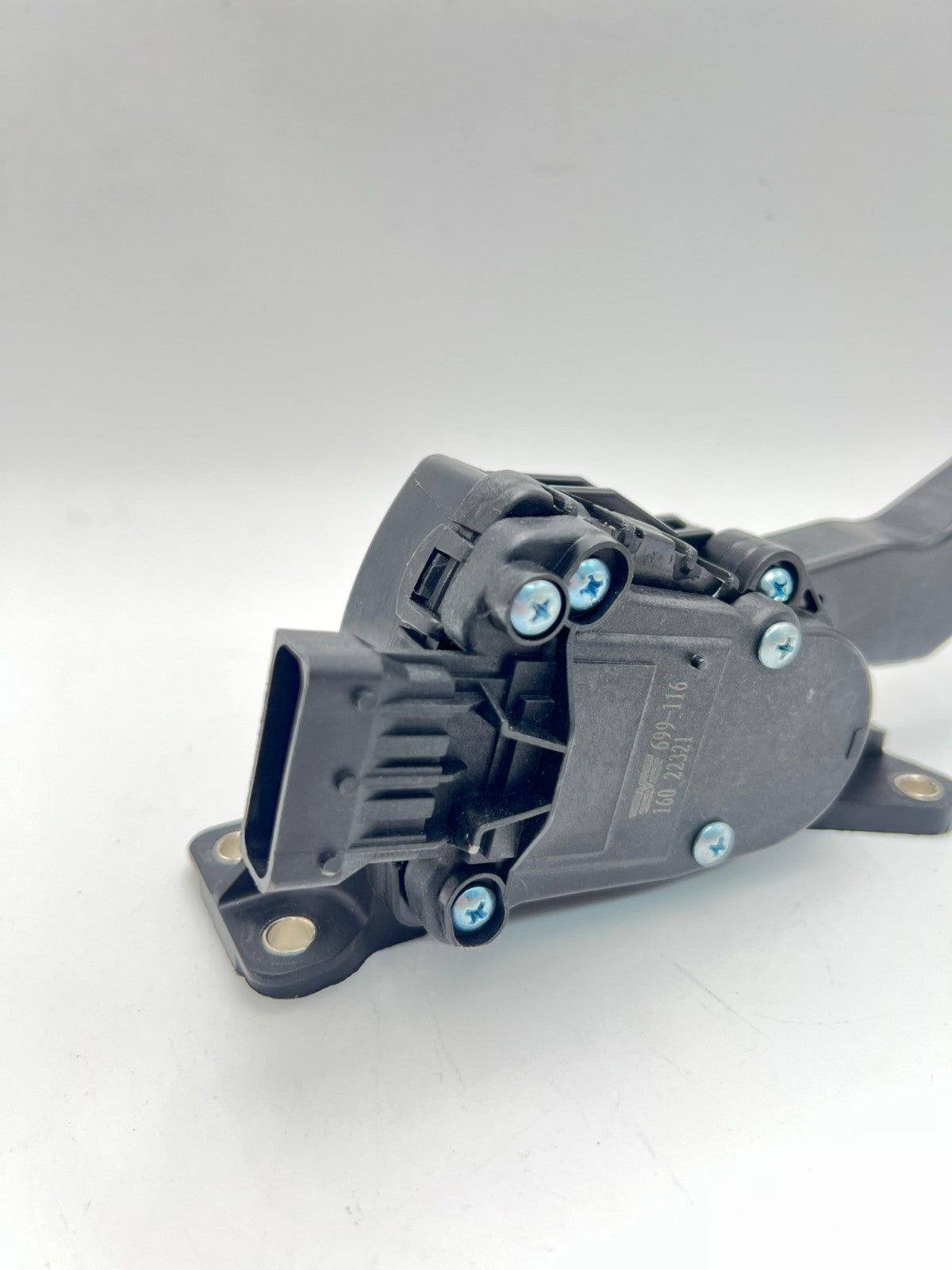 Accelerator Pedal Dorman 699-119