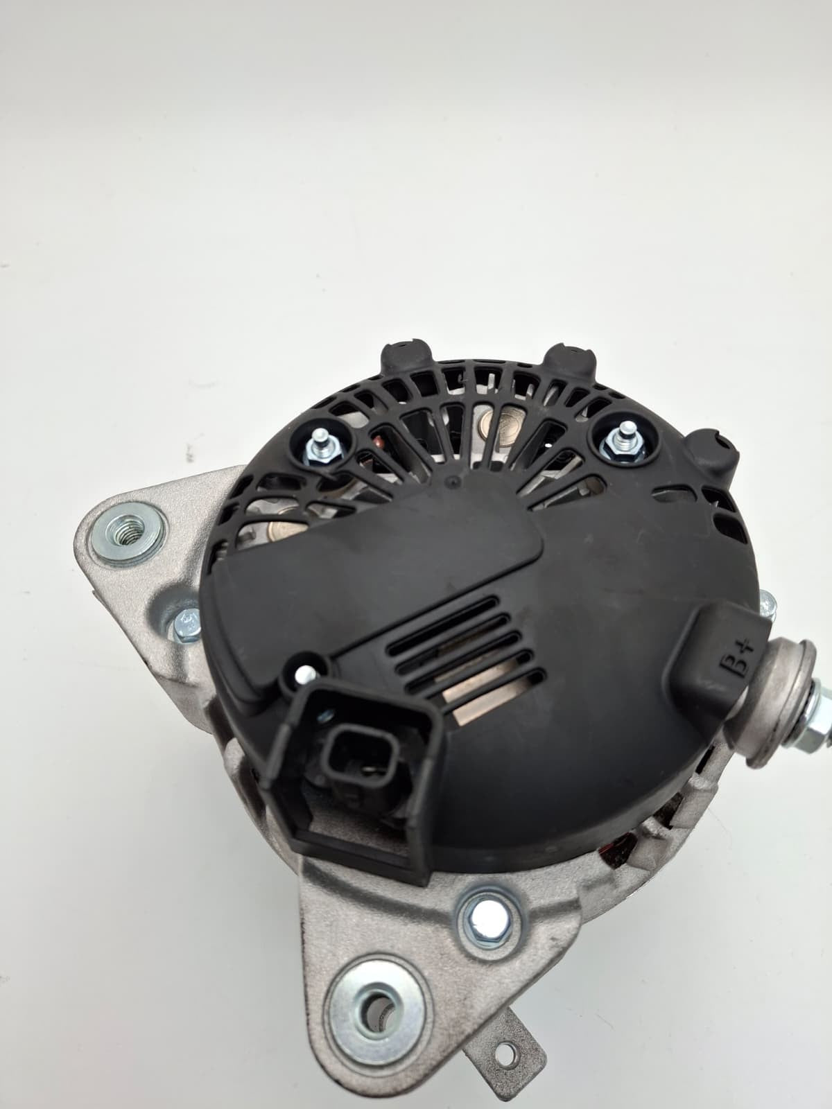 120A High Output Alternator Compatible with Nissan Rogue/Xtrail 2016 2017 2018 2