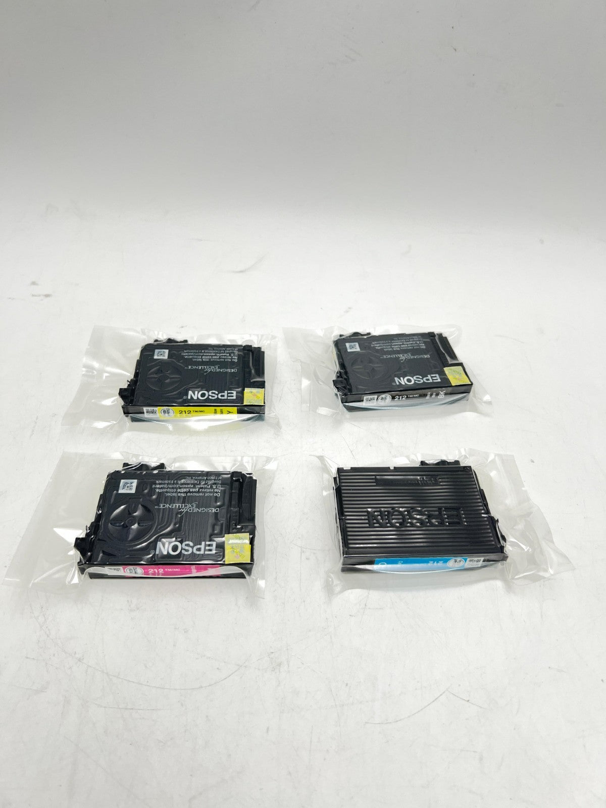 EPSON 212 Claria Ink Standard Capacity Black & Color Cartridge Combo Pack