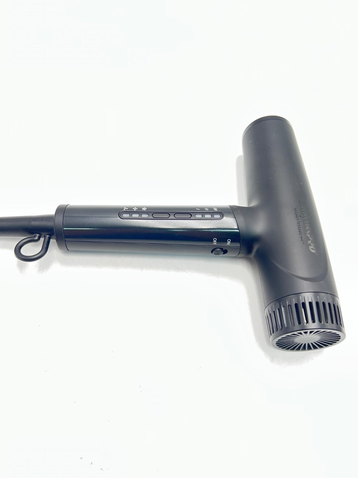 BABAYLISS PRO NANO TITANIUM Professional Nano Light Ionic Dual-Voltage Lightweig