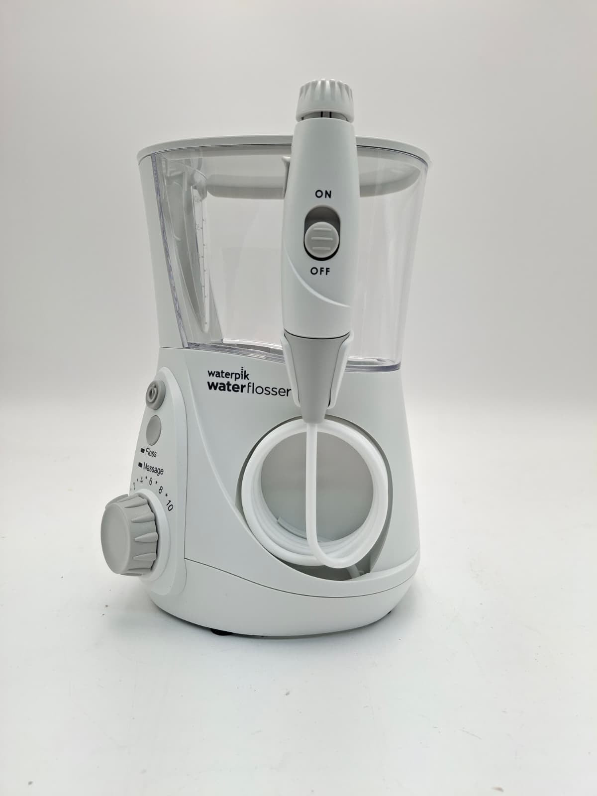 Waterpik WP-662 Aquarius Professional Waterflosser - white