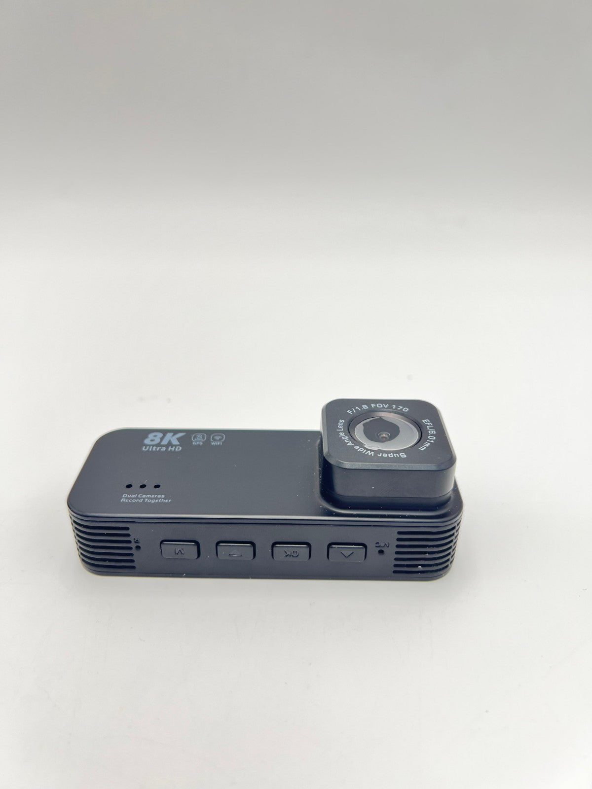 8K ULTRA HD DASH CAM DUAL CAMERAS 3.16 "IPS SCREEN 170 WIDE ANGLE LENS WITH LOOP